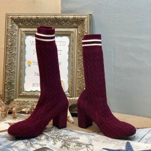 Size 7.5 Catherine Malandrino Sweater Boots